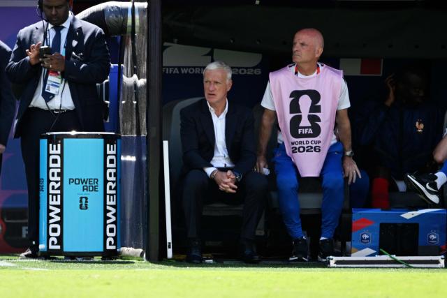 France's head coach Didier Deschamps (L) and his assistant Guy Stephan watch during the 2026 World Cup Group I football match between France and Senegal at the New York/New Jersey Stadium in East Rutherford on June 16, 2026.  (Photo by Jewel SAMAD / AFP)