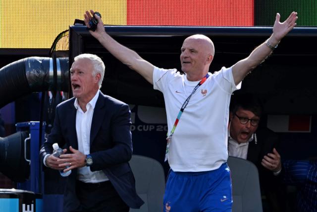 France's head coach Didier Deschamps (L) and his assistant Guy Stephan celebrate during the 2026 World Cup Group I football match between France and Senegal at the New York/New Jersey Stadium in East Rutherford on June 16, 2026.  (Photo by Jewel SAMAD / AFP)