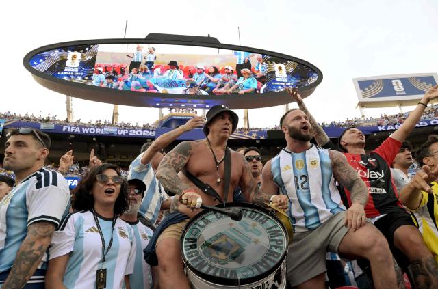 Argentina's fans cheer ahead of the 2026 World Cup Group J football match between Argentina and Algeria at the Kansas City Stadium in Kansas City on June 16, 2026.  (Photo by JUAN MABROMATA / AFP)