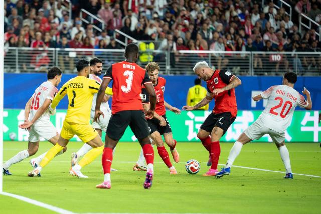 Austria's forward #07 Marko Arnautovic (2nd R) shoots to score a goal that was later disallowed during the 2026 World Cup Group J football match between Austria and Jordan at the San Francisco Bay Area Stadium in Santa Clara, on June 16, 2026.  (Photo by GEORG HOCHMUTH / APA / AFP) / Austria OUT / SOUTH TYROL OUT