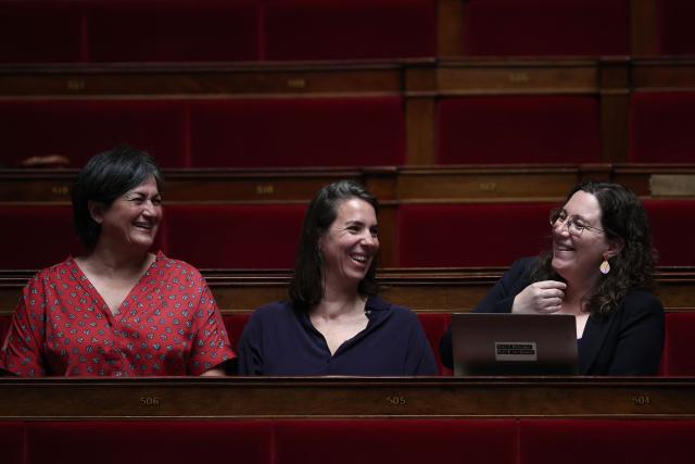 (From L) Ecologiste et Social's MP Christine Arrighi, Ecologiste et Social's MP Julie Laernoes and President of Ecologiste et Social parliamentary group Cyrielle Chatelain react during a session of questions to the government at The National Assembly, France's lower house of parliament in Paris on June 17, 2026. (Photo by Guillaume BAPTISTE / AFP)