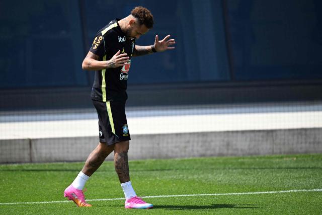 Brazil's forward #10 Neymar (C) takes part in a training session ahead of Brazil's 2026 World Cup football tournament Group C football match against Haiti in Morris Township on June 17, 2026.  (Photo by MAURO PIMENTEL / AFP)