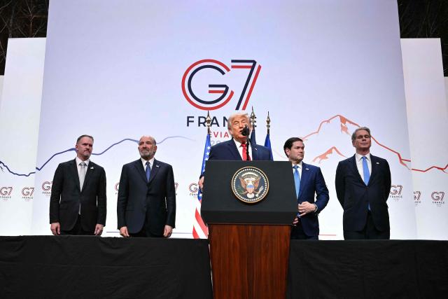 US President Donald Trump (C) addresses the media during a closing press conference of the G7 summit, in Evian, eastern France, on June 17, 2026. A G7 summit is set to take place June 15 to 17 in the French town of Evian-les-Bains near Switzerland and it will be attended by country leaders as well as the EU's foreign policy chief and ministers from Brazil, Canada, the United Arab Emirates and Turkey. (Photo by Mandel NGAN / AFP)