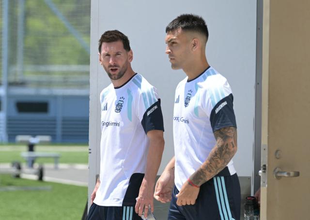 Argentina's forwards #10 Lionel Messi and #22 Lautaro Martinez arrive for a training session at Sporting KC Training Centre in Kansas City on June 17, 2026. (Photo by JUAN MABROMATA / AFP)