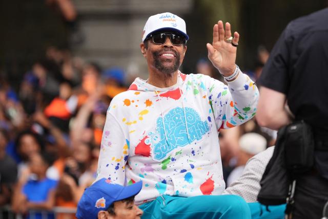 Former NBA player Walt Frazier attends a championship ticker-tape parade celebrating the New York Knicks' NBA Finals victory in New York on June 18, 2026. (Photo by DAVID DEE DELGADO / AFP)