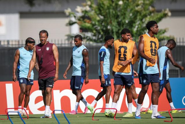 Cape Verde's players take part in a training session during the 2026 World Cup tournament at Waters Sportsplex in Tampa, Florida on June 18, 2026. (Photo by PATRICIA DE MELO MOREIRA / AFP)