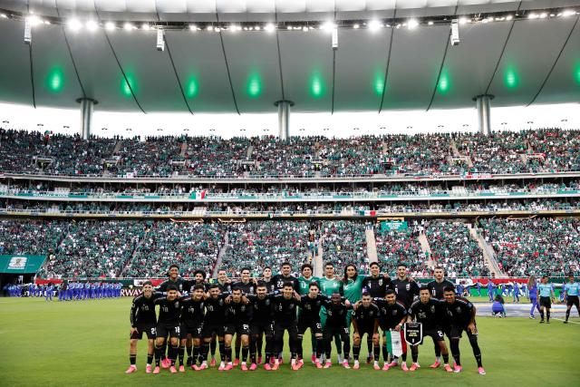 Mexico's players pose for a picture ahead of the 2026 World Cup Group A football match between Mexico and South Korea at the Guadalajara Stadium in Zapopan on June 18, 2026.  (Photo by ULISES RUIZ / AFP)