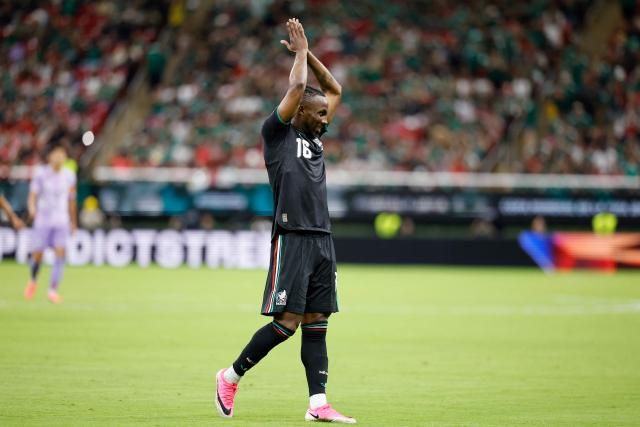 Mexico's forward #16 Julian Quinones gestures during the 2026 World Cup Group A football match between Mexico and South Korea at the Guadalajara Stadium in Zapopan on June 18, 2026.  (Photo by Ulises RUIZ / AFP)