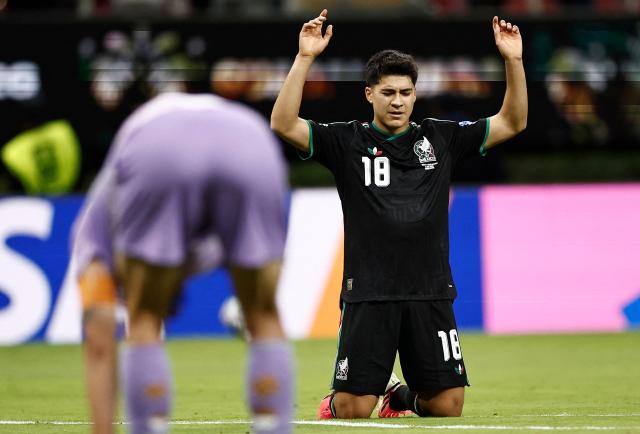 Mexico's midfielder #18 Obed Vargas celebrates after winning the 2026 World Cup Group A football match between Mexico and South Korea at the Guadalajara Stadium in Zapopan on June 18, 2026.  (Photo by Ulises RUIZ / AFP)