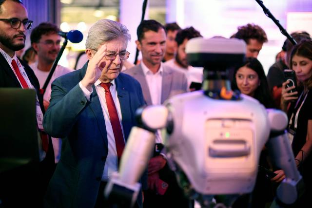 Founder of French left-wing party La France Insoumise (LFI) and presidential candidate Jean-Luc Melenchon visits the VivaTech technology startups and innovation fair at the Paris Expo Porte de Versailles, in Paris on June 19, 2026. (Photo by SIMON WOHLFAHRT / AFP)