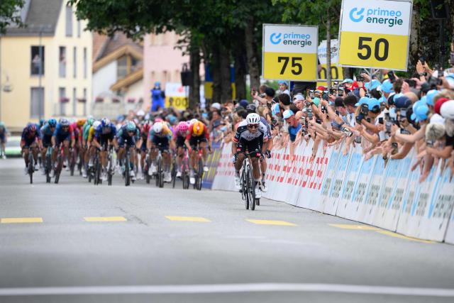 UAE Team Emirates-XRG's Ecuadorian rider Jhonatan Narvaez sprints to win in the third stage, 157,4 km from Bad Ragaz to Bad Ragaz, of the Men’s Tour of Switzerland (Tour de Suisse) cycling race in Bad Ragaz on June 19, 2026. (Photo by HAROLD CUNNINGHAM / AFP)