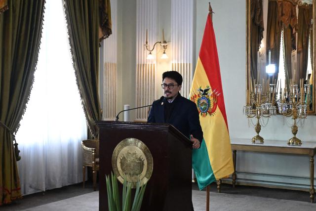 Bolivia's Foreign Minister Fernando Aramayo speaks during a press conference with international correspondents in La Paz on June 19, 2026. (Photo by Aizar RALDES / AFP)