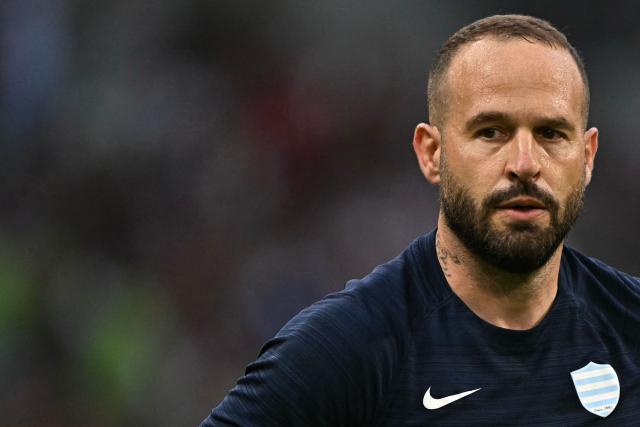 Racing 92 coach and Frederic Michalak looks on prior to the French Top14 rugby union semi-final match between Stade Toulousain Rugby (Toulouse) and Racing 92 at the Velodrome stadium in Marseille, southern France on June 19, 2026. (Photo by Gabriel BOUYS / AFP)