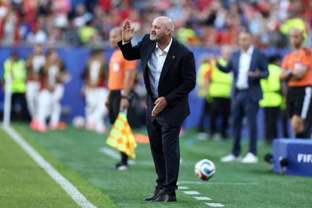 Scotland's head coach Steve Clarke gestures during the 2026 World Cup Group C football match between Scotland and Morocco at the Boston Stadium in Foxborough on June 19, 2026.  (Photo by FRANCK FIFE / AFP)