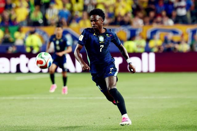 Brazil's forward #07 Vinicius Junior controls the ball during the 2026 World Cup Group C football match between Brazil and Haiti at the Philadelphia Stadium in Philadelphia on June 19, 2026.  (Photo by Charly TRIBALLEAU / AFP)