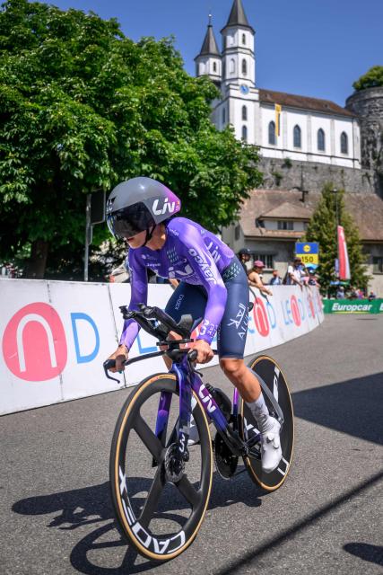 Britain's Zoe Backstedt competes in the fourth stage, a 23,7 km time trial from Aarburg to Aarburg, during the Women’s Tour of Switzerland (Tour de Suisse) cycling race in Locarno, Switzerland, on June 20, 2026. (Photo by Fabrice COFFRINI / AFP)