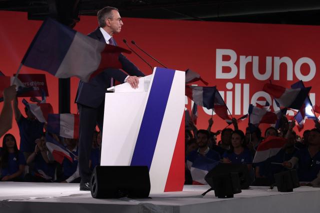Les Republicains (LR) right wing party president and candidate for the 2027 presidential election Bruno Retailleau delivers a speech during his political rally to launch his presidential campaign at the Parc Floral de Paris at the Vincennes woods, eastern Paris, on June 20, 2026. Retailleau will attempt during his first major meeting in Paris to "broaden" his conservative base, which is stagnating at 9% in the polls, and to give an image of unity, despite dissenting voices and leading figures who are currently giving him the benefit of the doubt. (Photo by Guillaume BAPTISTE / AFP)