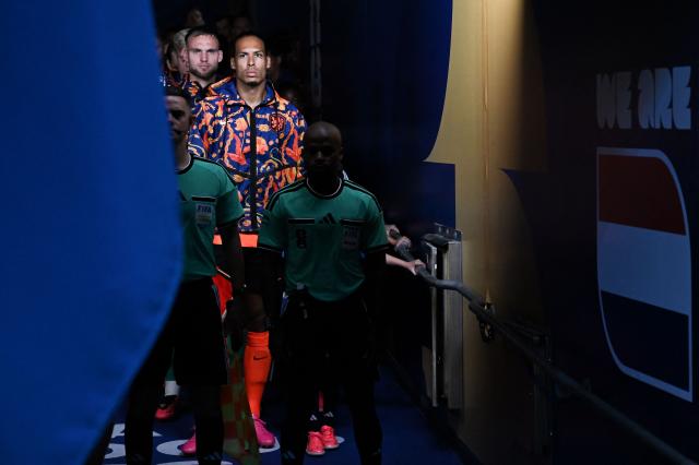 Netherlands' defender #04 Virgil van Dijk stands in the tunnel as he waits with teammates to enter the pitch for the  2026 World Cup Group F football match between the Netherlands and Sweden at the Houston Stadium in Houston on June 20, 2026.  (Photo by Paul ELLIS / AFP)