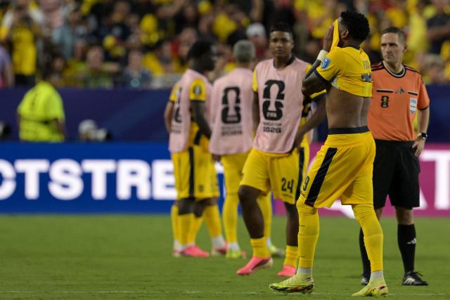 Ecuador's midfielder #19 Gonzalo Plata reacts at the end of the 2026 World Cup Group E football match between Ecuador and Curacao at the Kansas City Stadium in Kansas City on June 20, 2026.  (Photo by JUAN MABROMATA / AFP)