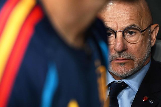 Spain's head coach Luis de la Fuente attends the 2026 World Cup Group H football match between Spain and Saudi Arabia at the Atlanta Stadium in Atlanta on June 21, 2026.  (Photo by ROBERTO SCHMIDT / AFP)