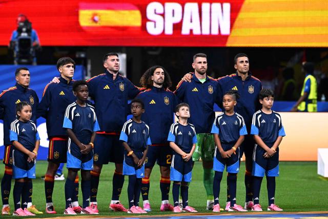 Spain's players line up prior to the  2026 World Cup Group H football match between Spain and Saudi Arabia at the Atlanta Stadium in Atlanta on June 21, 2026.  (Photo by ROBERTO SCHMIDT / AFP)