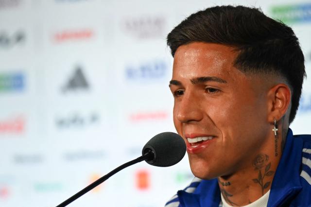 Argentina's midfielder #24 Enzo Fernandez gives an MD-1 press conference at the Dallas Stadium in Arlington on June 21, 2026, on the eve of the 2026 World Cup Group J football match between Argentina and Austria.  (Photo by Paul ELLIS / AFP)