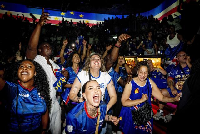 Cape Verde supporters react as they watch the screening of the 2026 World Cup Group H football match between Uruguay and Cape Verde, in Rotterdam, in June 21, 2026. (Photo by Robin Utrecht / ANP / AFP) / Netherlands OUT