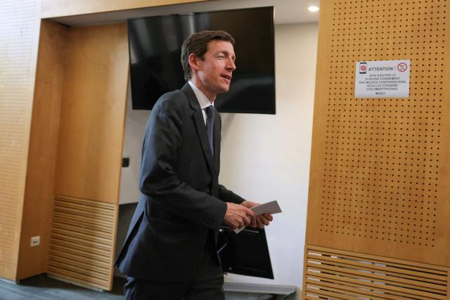France's Education Minister Edouard Geffray arrives to hold a press briefing focused on the heatwave in France, at the Ministry of Education, in Paris on June 22, 2026. The heatwave that has been going in France for nearly a week, is causing major disruption to school life, with 845 primary and secondary schools closed on June 22, 2026 and a further 1,800 having adjusted their timetables out of the country’s 60,000 schools, according to the Ministry of Education – not to mention all the schools advising parents to keep their children at home. (Photo by Thomas SAMSON / AFP)