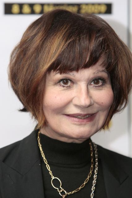 (FILES) French singer Guesch Patti poses during the "Etoiles D'Or du cinema" awards ceremony in Paris on February 9, 2009. French singer and dancer Guesch Patti, who rose to fame in the late 1980s with the provocative hit “Etienne,” has died at the age of 80 following a long illness, her representative said on June 22, 2026 in a statement sent to AFP. (Photo by FRANCOIS GUILLOT / AFP)