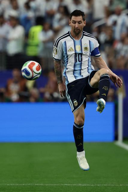 Argentina's forward #10 Lionel Messi controls the ball during the 2026 World Cup Group J football match between Argentina and Austria at the Dallas Stadium in Arlington on June 22, 2026.  (Photo by Aric Becker / AFP)