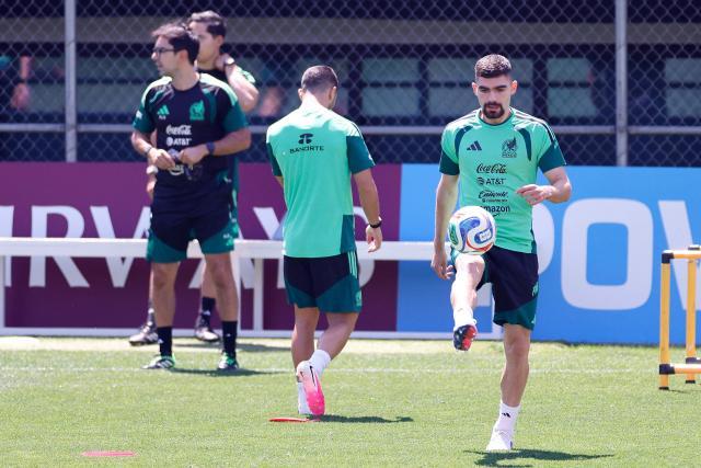 Mexico's defender #05 Johan Vasquez (R) takes part in training session at Centro de Alto Rendimiento (CAR) in Mexico City on June 22, 2026, during the 2026 World Cup football tournament. (Photo by Rodrigo Oropeza / AFP)
