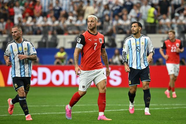 Austria's forward #07 Marko Arnautovic (C) reacts  during the 2026 World Cup Group J football match between Argentina and Austria at the Dallas Stadium in Arlington on June 22, 2026.  (Photo by Paul ELLIS / AFP)