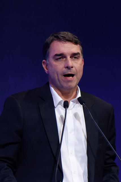 Brazilian Senator and presidential hopeful Flavio Bolsonaro speaks during the event "Industry on the Presidential Candidates’ Agenda" organized by the National Confederation of Industry in Brasilia, on June 22, 2026. (Photo by Sergio Lima / AFP)