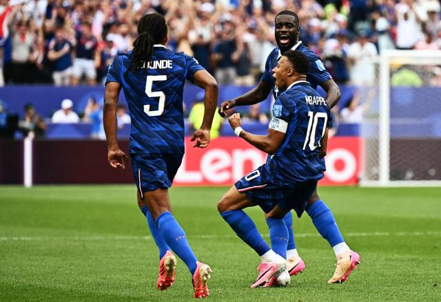 France's forward #10 Kylian Mbappe celebrates scoring his team's first goal during the 2026 World Cup Group I football match between France and Iraq at the Philadelphia Stadium in Philadelphia on June 22, 2026.  (Photo by Jewel SAMAD / AFP)