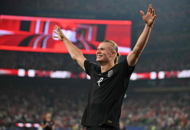 Norway's forward #09 Erling Braut Haaland celebrates scoring his team's second goal during the 2026 World Cup Group I football match between Norway and Senegal at the New York/New Jersey Stadium in East Rutherford on June 22, 2026. (Photo by Angela WEISS / AFP)