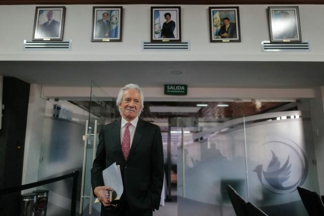 Guatemalan journalist Jose Ruben Zamora arrives at the Constitutional Court (CC) to attend a hearing in Guatemala City on June 23, 2026. Zamora, founder of the now-defunct newspaper El Periodico, has faced several judicial proceedings since 2022. Press freedom organizations have expressed concern over his case. (Photo by Edwin BERCIAN / AFP)