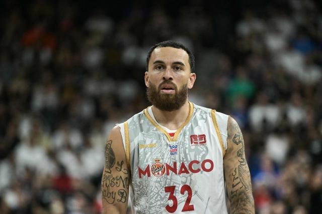 AS Monaco's US guard #32 Mike James looks on during the French Ligue Nationale de Basket (LNB Elite) Pro A match 5 of the final between Paris Basketball and AS Monaco Basket, at the Adidas Arena in Paris on June 23, 2026. James is wearing the number 32, which is usually worn by his teammate Matthew Strazel, who is absent for this decisive match after being handed a one-match ban (plus a suspended one) on June 22, 2026 by the National Basketball League (LNB) disciplinary committee. (Photo by JULIEN DE ROSA / AFP)