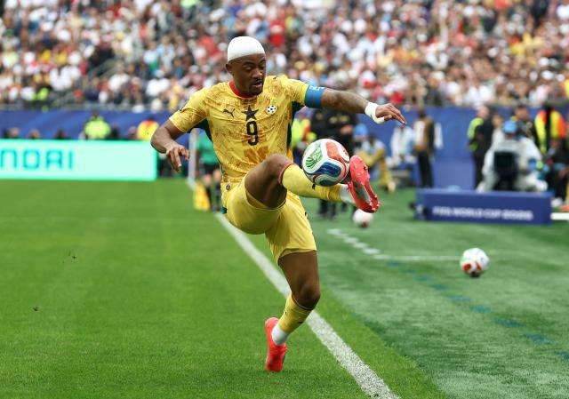 Ghana's forward #09 Jordan Ayew controls the ball during the 2026 World Cup Group L football match between England and Ghana at the Boston Stadium in Foxborough on June 23, 2026.  (Photo by FRANCK FIFE / AFP)
