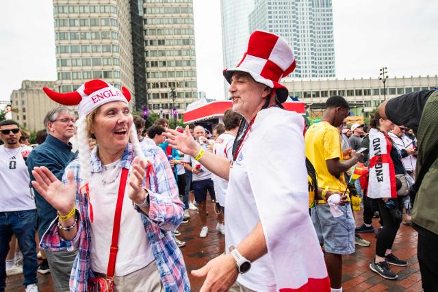 England fans cheer on their team at the England vs Ghana watch party at the FIFA Fan Festival in Boston, Massachusetts, on June 23, 2026. (Photo by JOSEPH PREZIOSO / AFP)