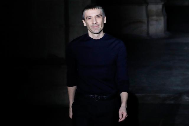 (FILES) Julien Dossena acknowledges the audience at the end of the Paco Rabanne show during the Women's Fall-Winter 2020-2021 Ready-to-Wear collection fashion show in Paris, on February 27, 2020. Dossena is stepping down from the Spanish luxury fashion house Paco Rabanne, owned by Puig, after more than thirteen years as its artistic director, the brand announced on June 24, 2026. (Photo by FRANCOIS GUILLOT / AFP)