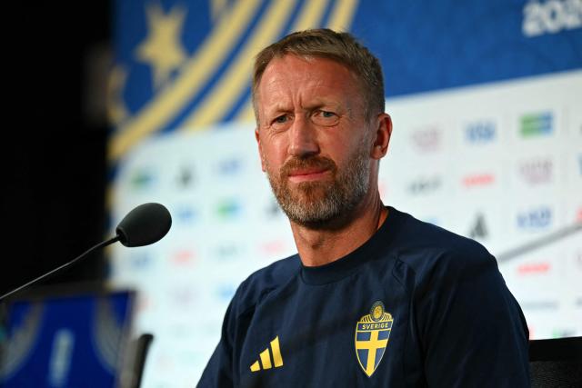 Sweden's English head coach Graham Potter gives an MD-1 press conference at the Dallas Stadium in Arlington, on June 24, 2026, on the eve of the 2026 World Cup Group F football match between Japan and Sweden. (Photo by Paul ELLIS / AFP)