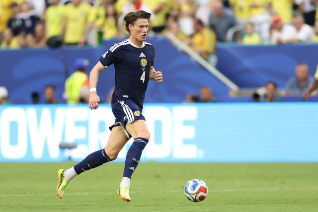 Scotland's midfielder #04 Scott McTominay controls the ball during the 2026 World Cup Group C football match between Scotland and Brazil at the Miami Stadium in Miami Gardens on June 24, 2026.  (Photo by PATRICIA DE MELO MOREIRA / AFP)