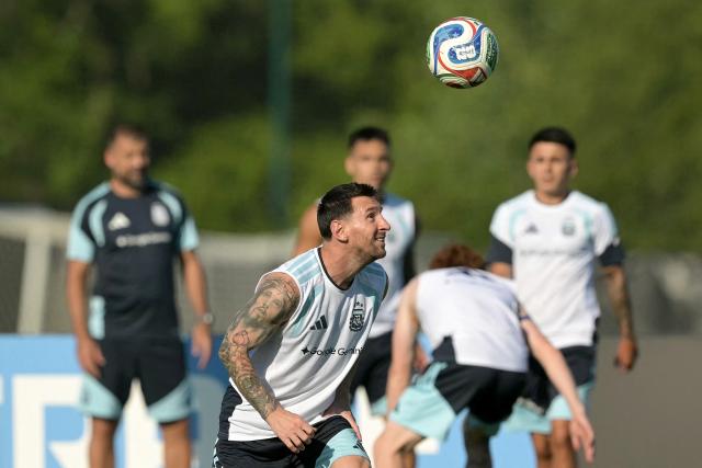 Argentina's forward #10 Lionel Messi looks at the ball in a training session during the 2026 World Cup football tournament at Sporting KC Training Centre in Kansas City on June 24, 2026. (Photo by JUAN MABROMATA / AFP)