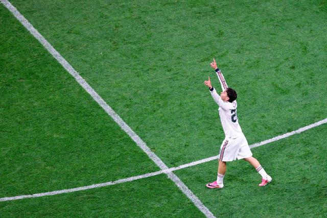 Mexico's defender #20 Mateo Chavez celebrates scoring his team's first goal during the 2026 World Cup Group A football match between the Czech Republic and Mexico at the Mexico City Stadium in Mexico City on June 24, 2026.  (Photo by Rodrigo Oropeza / AFP)