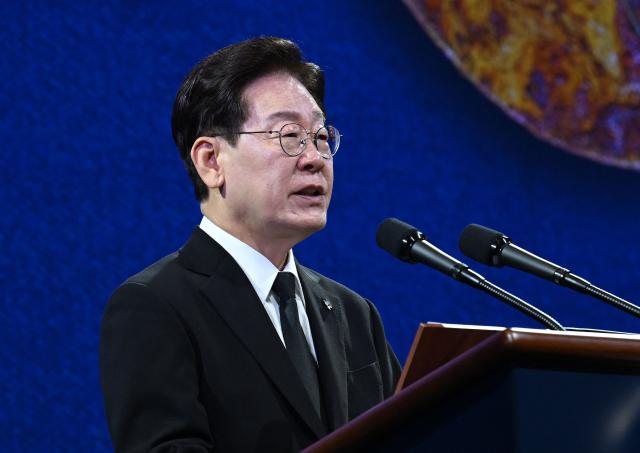 South Korean President Lee Jae Myung delivers a speech during a ceremony marking the 76th anniversary of the outbreak of the Korean War in Suwon on June 25, 2026. (Photo by Jung Yeon-je / AFP)