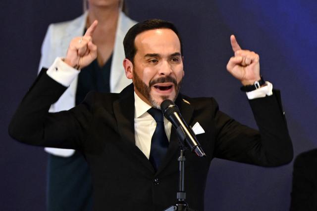 Colombia's President-elect Abelardo de la Espriella speaks after receiving his official credential at the National Registry of Civil Status headquarters in Bogota on June 25, 2026.  (Photo by Luis ACOSTA / AFP)