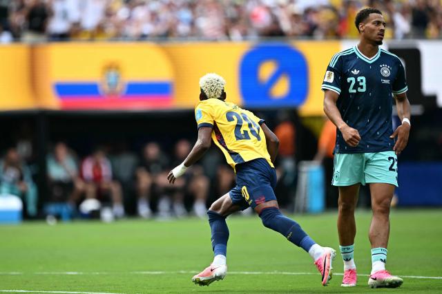 Ecuador's forward #20 Nilson Angulo celebrates scoring his team's first goal during the 2026 World Cup Group E football match between Ecuador and Germany at the New York/New Jersey Stadium in East Rutherford on June 25, 2026. (Photo by Jewel SAMAD / AFP)