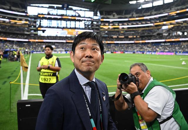 Japan's head coach Hajime Moriyasu looks at the stands ahead of the 2026 World Cup Group F football match between Japan and Sweden at the Dallas Stadium in Arlington on June 25, 2026. (Photo by Paul ELLIS / AFP)