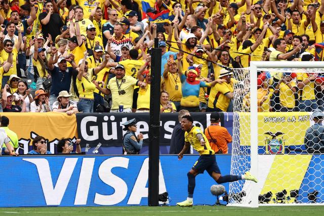 Ecuador's midfielder #19 Gonzalo Plata celebrates scoring his team's second goal during the 2026 World Cup Group E football match between Ecuador and Germany at the New York/New Jersey Stadium in East Rutherford on June 25, 2026. (Photo by CHARLY TRIBALLEAU / AFP)