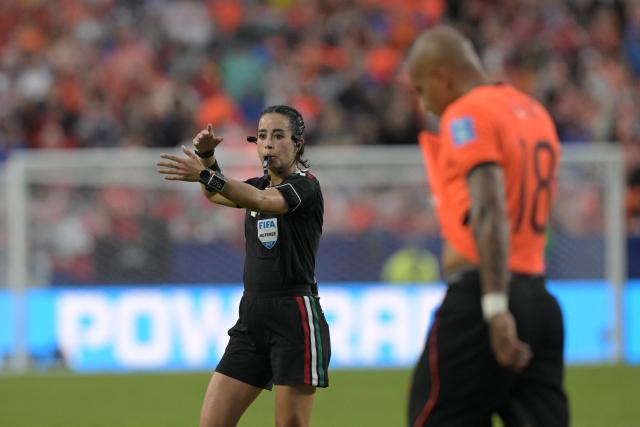Mexican referee Katia Itzel Garcia gestures during the 2026 World Cup Group F football match between Tunisia and the Netherlands at the Kansas City Stadium in Kansas City on June 25, 2026.  (Photo by Juan MABROMATA / AFP)